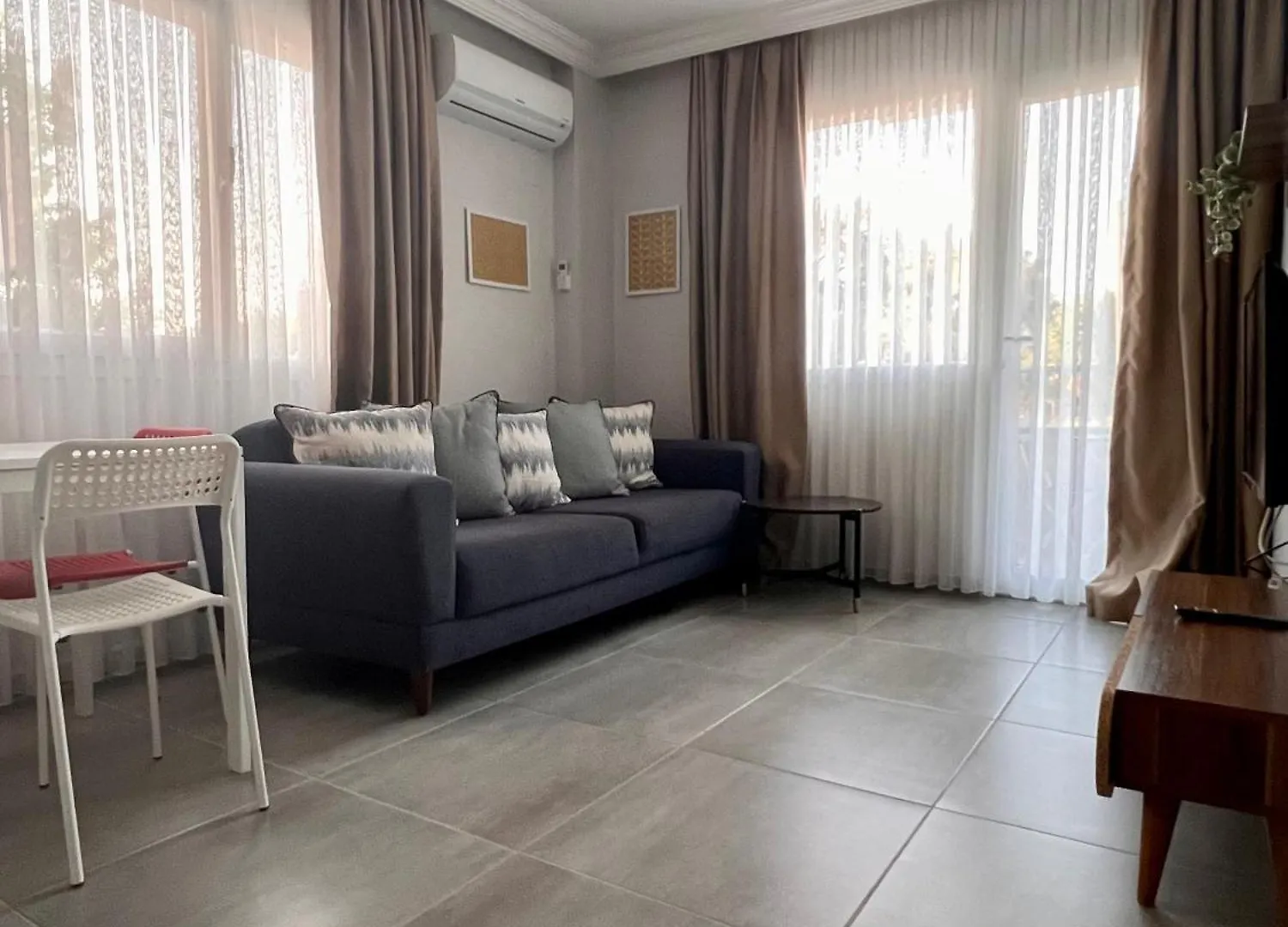 Bisuite Urla Kuscular Apartment